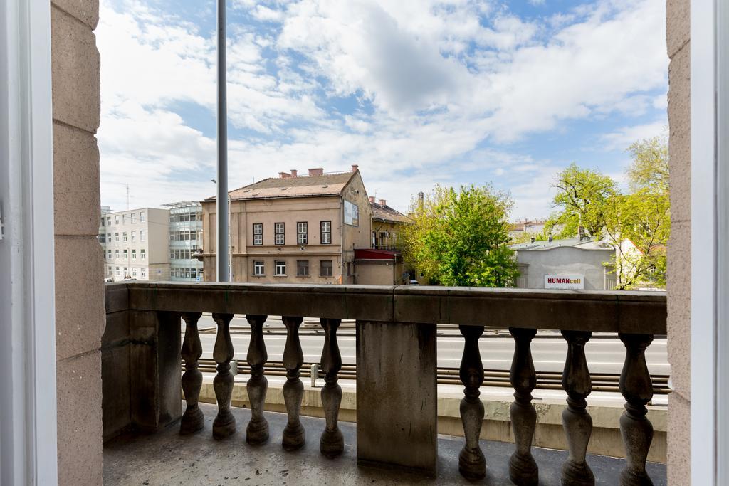 F4 Fiumei Apartment Budapest Exterior foto