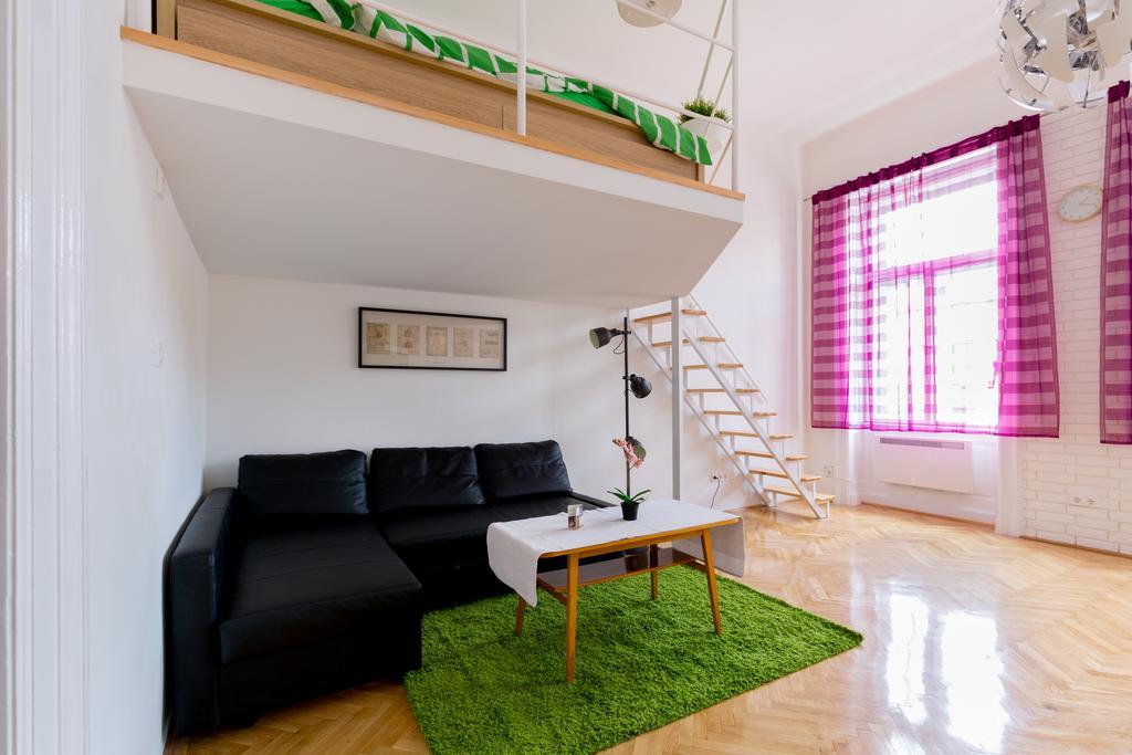 F4 Fiumei Apartment Budapest Exterior foto