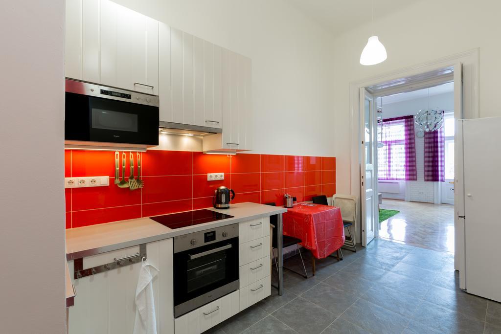 F4 Fiumei Apartment Budapest Exterior foto